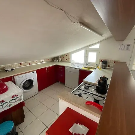 Full Deniz Manzarasina Sahip Cati Kati Dairesi Apartment